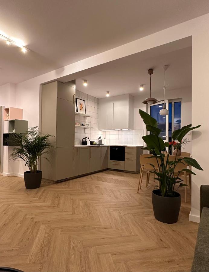 Apartament Na Letniej Z Duzym Tarasem Z Widokiem Na Gory Клодзко Экстерьер фото